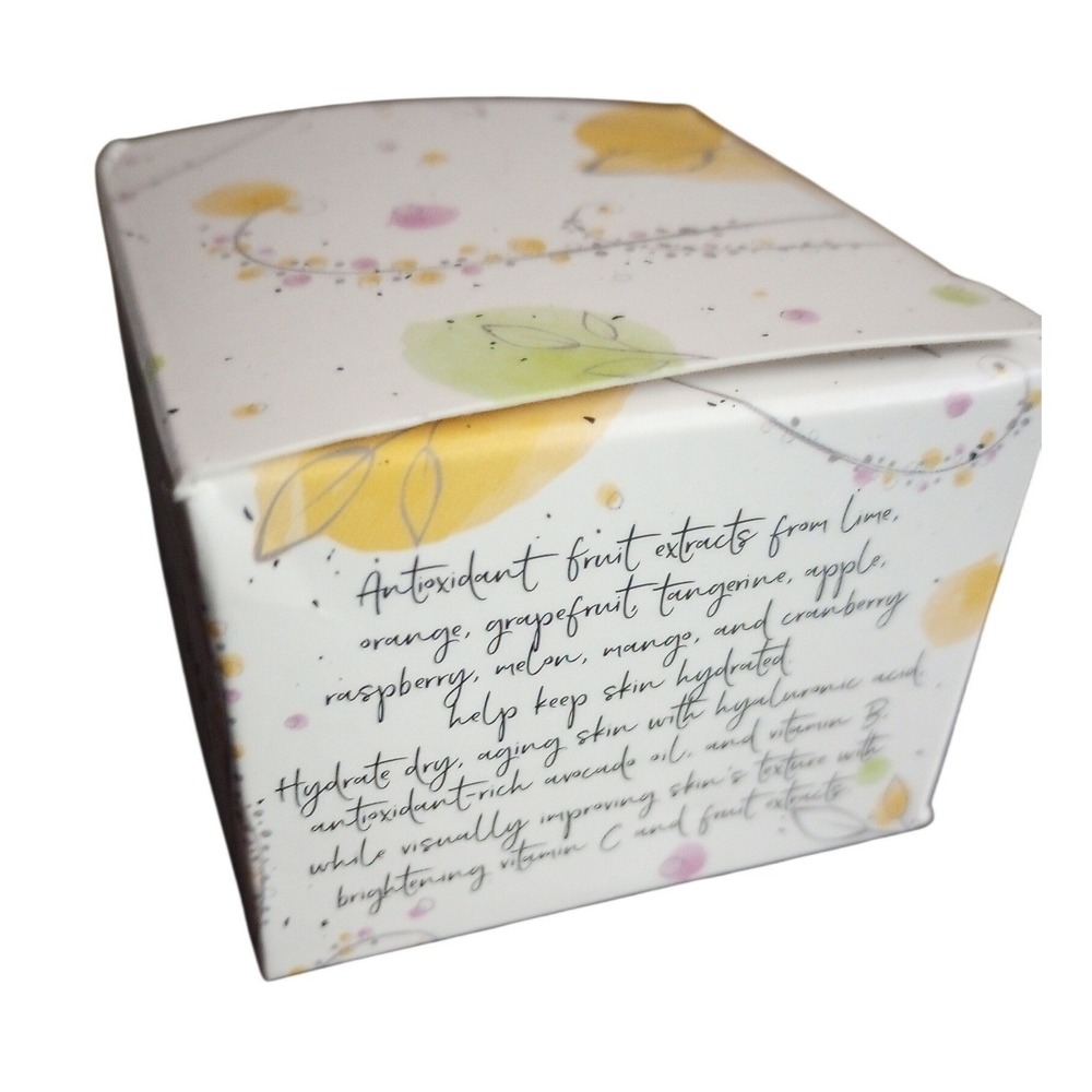 OPEN BOX Perfectly Posh Never Grow Up Hydrating Face Creme Vitamin B & C 1.5 oz - Picture 3 of 4